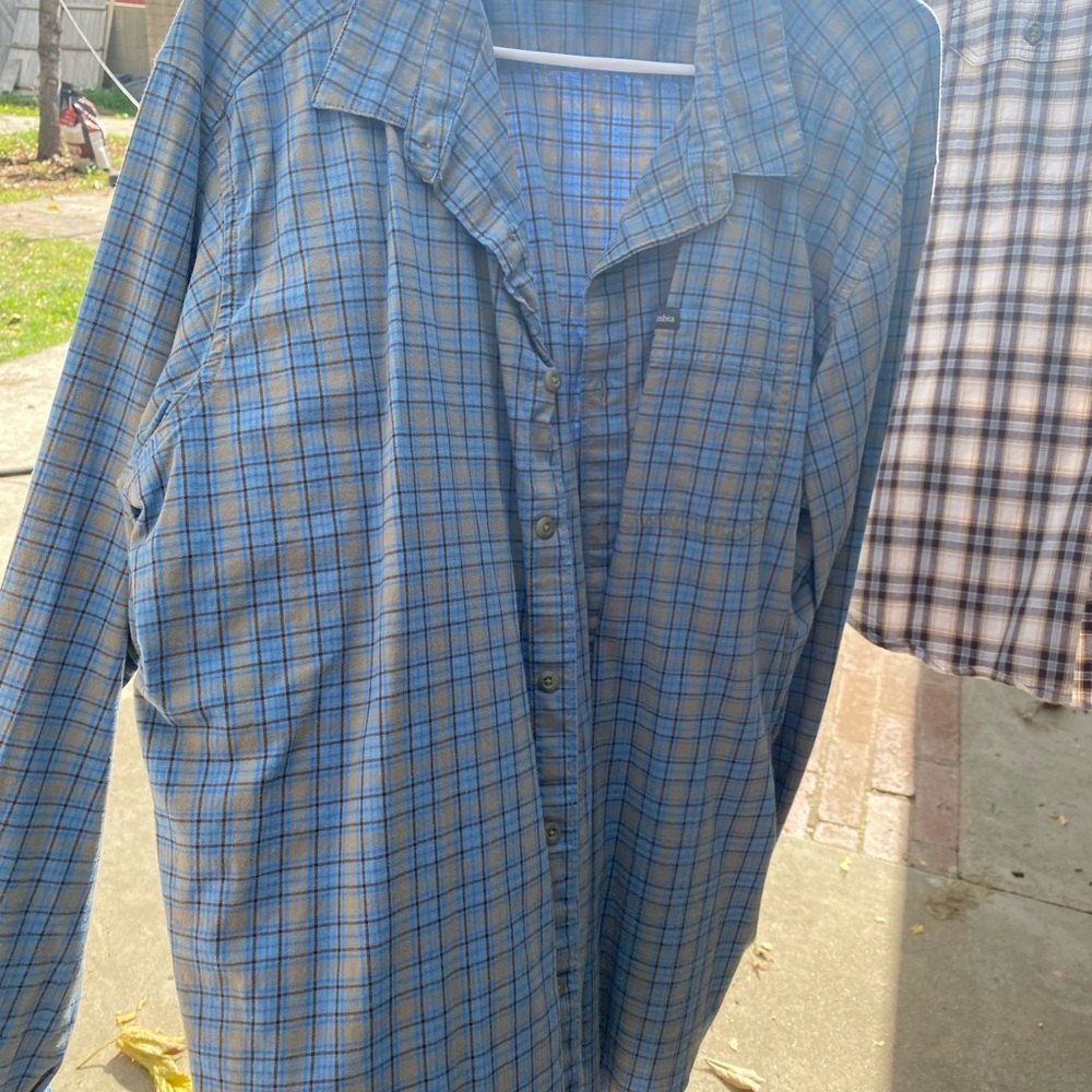 Columbia Tan and Blue Plaid Shirt